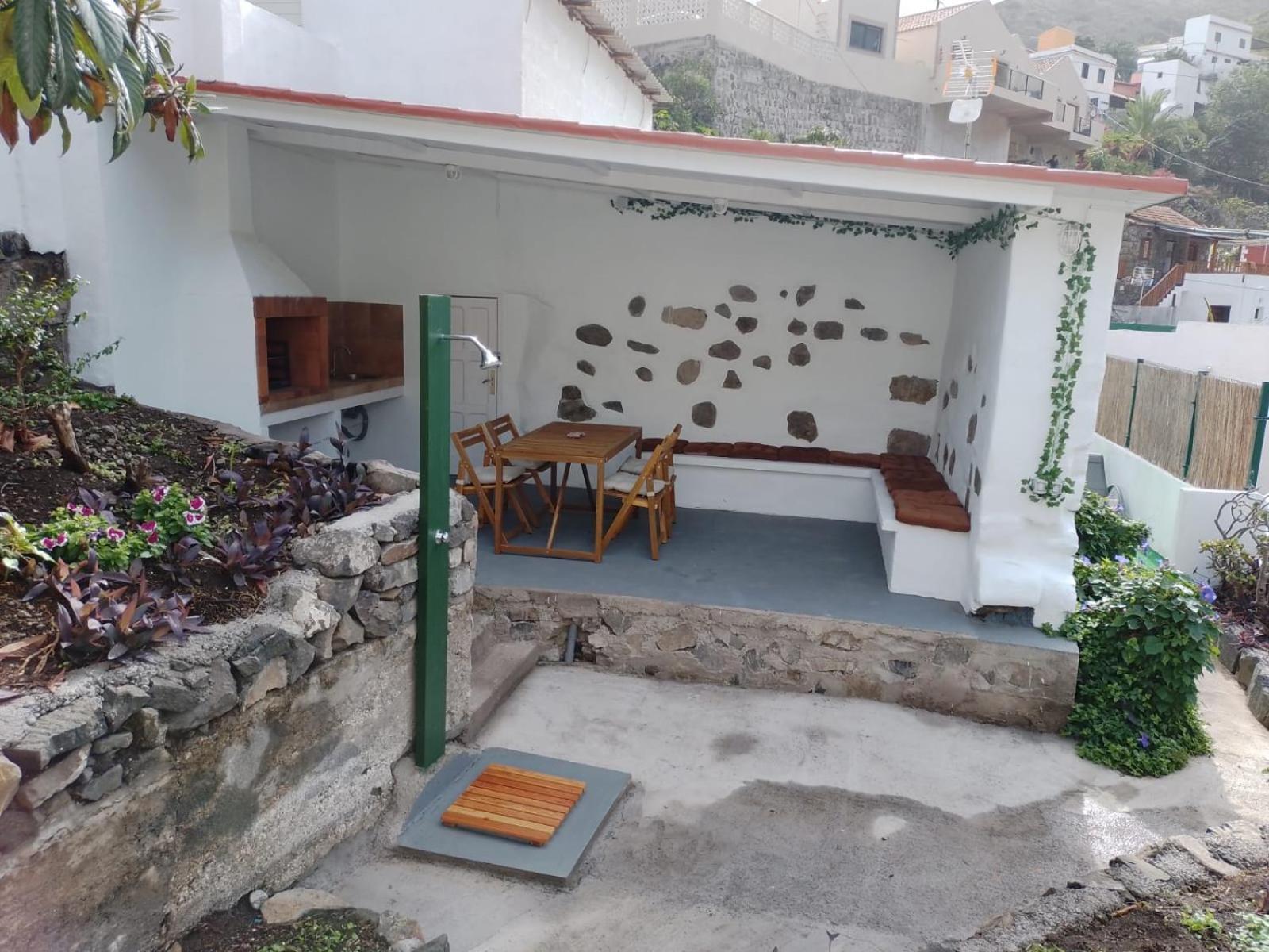 埃尔米瓜Casa Carlota公寓 外观 照片